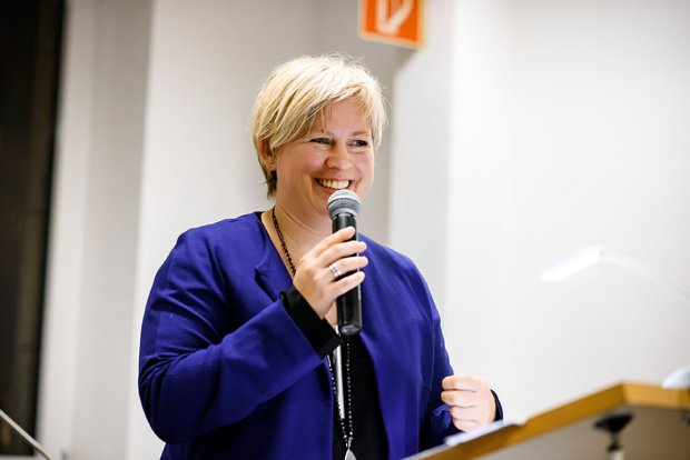 Sandra Roth